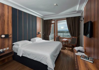 RoyalHotel06